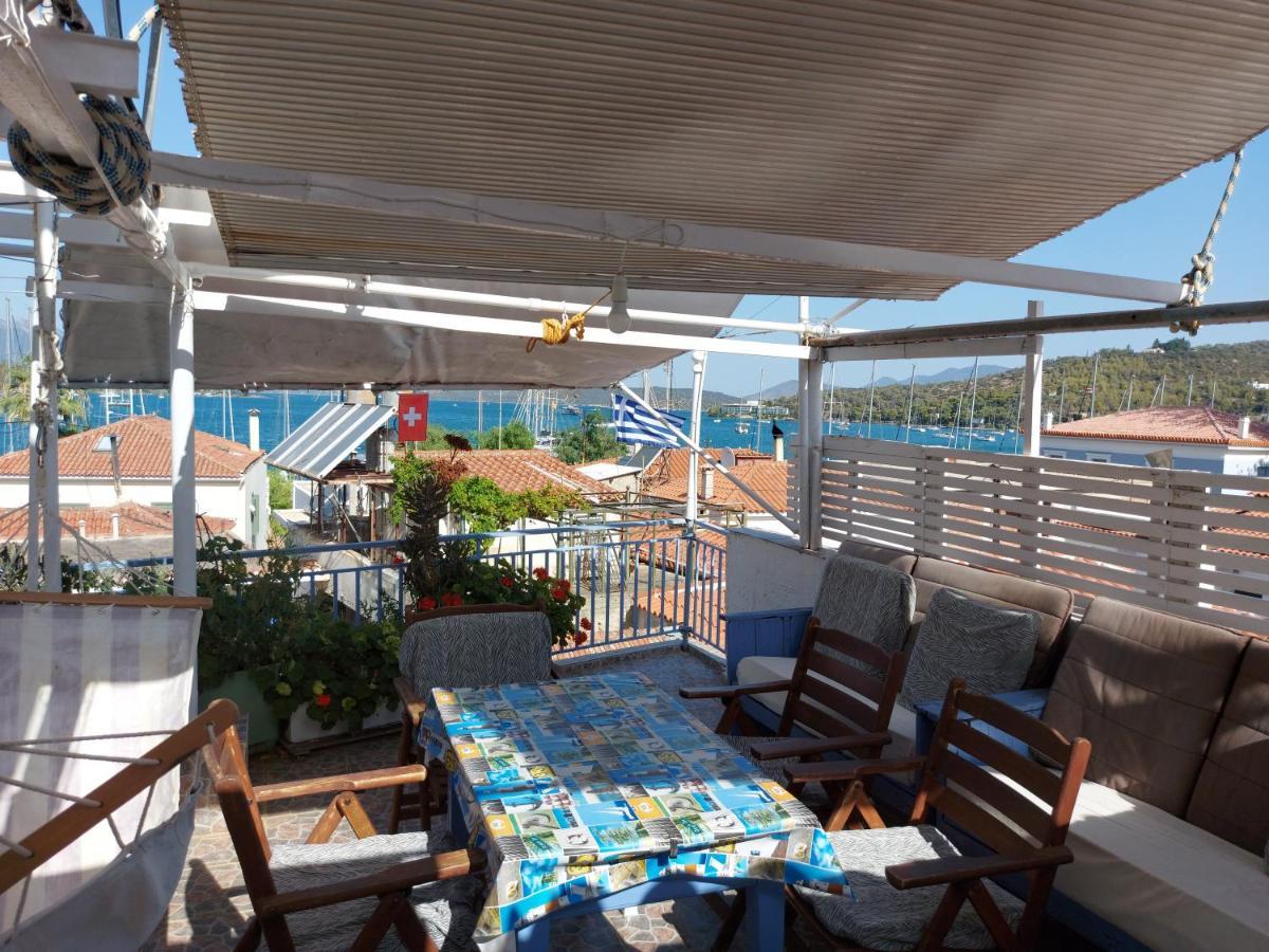 Nikos Rooms And Studios Poros Town Exterior foto